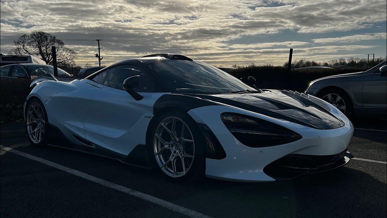 Modified cars SEND IT leaving Haynes Motor Museum breakfast meet 2024 (Drifts+720s revs huracan&evo)