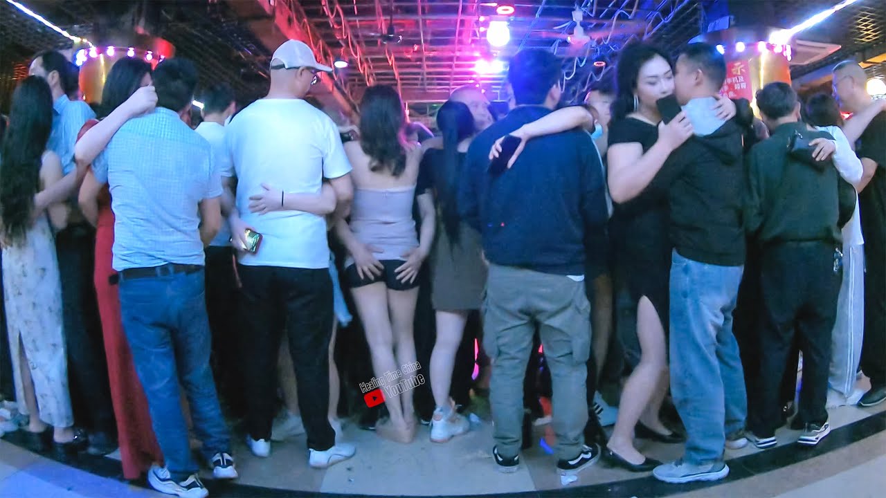 June 25, 2024 Chongqing Dance Hall, Finding the Joy of Life in the Dance Hall