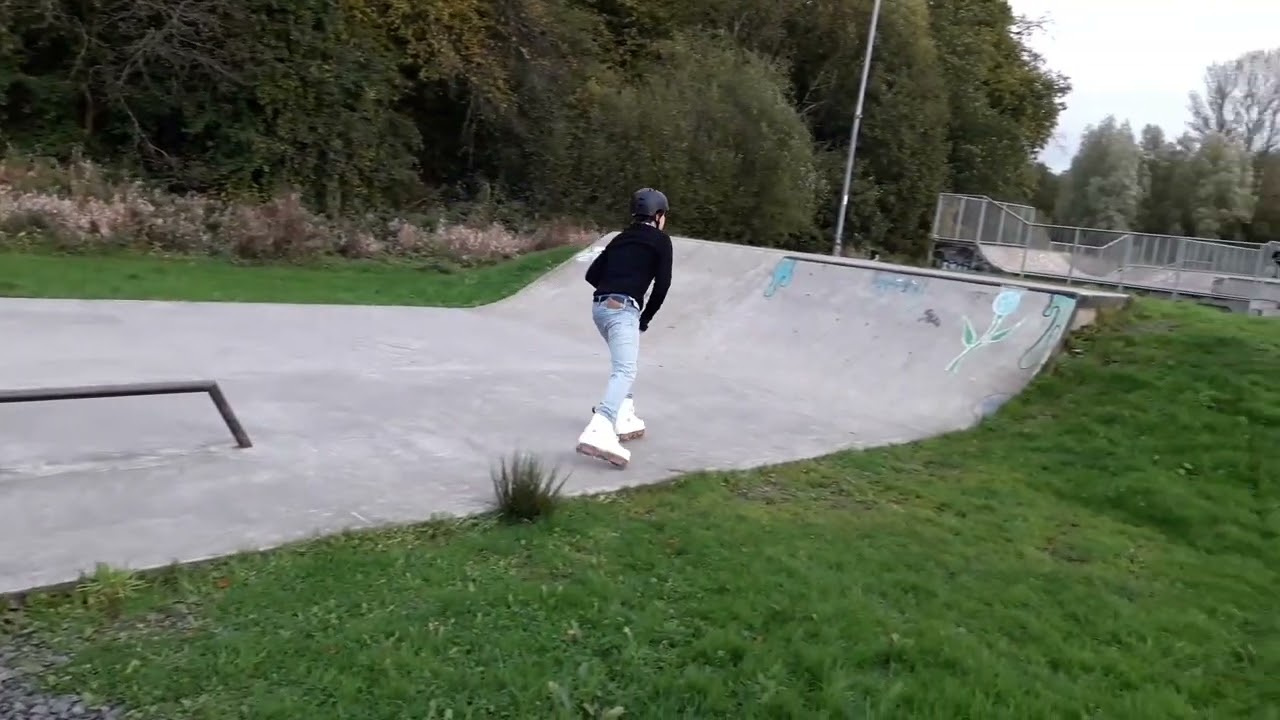 Back to Blading after 18 Years // Aggressive Inline Rollerblading