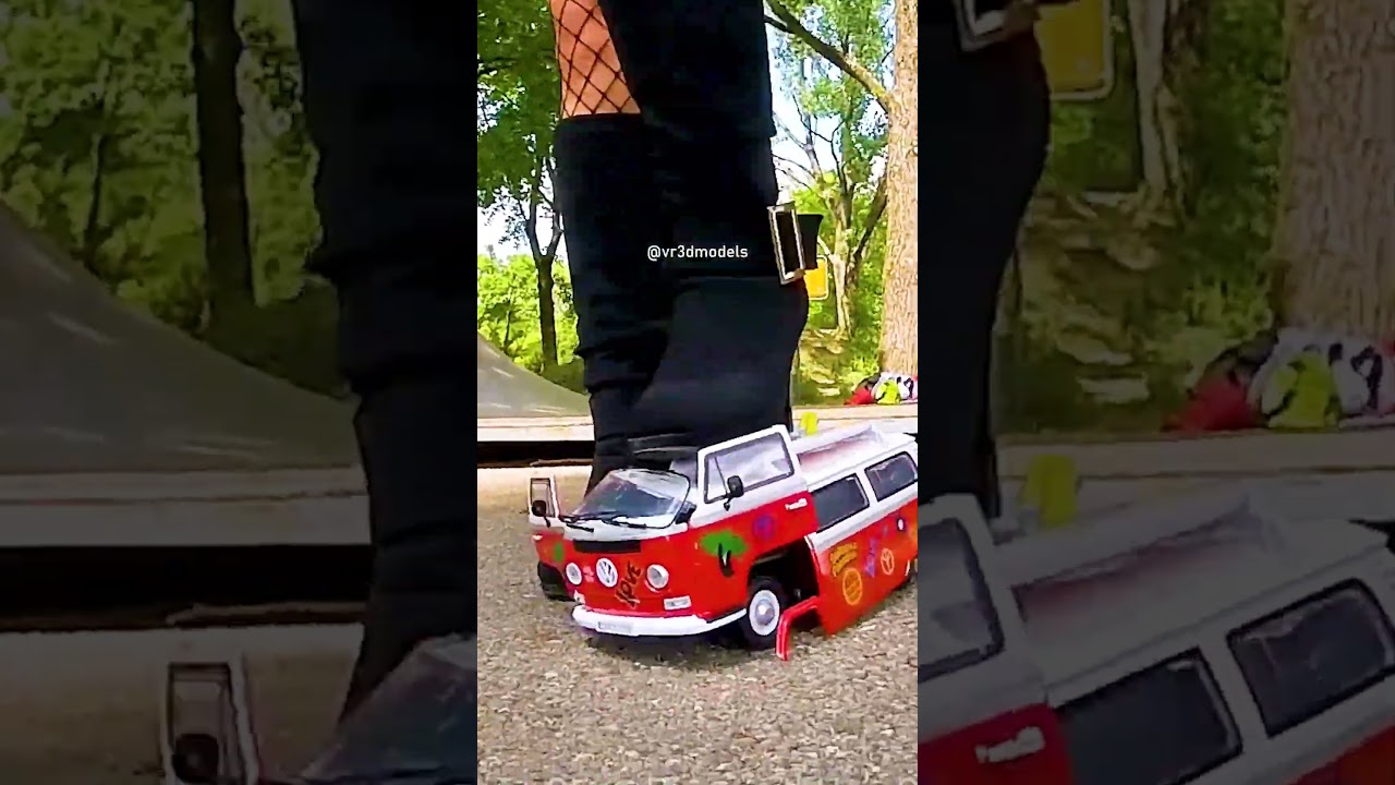 I hate small VW vans, and you???