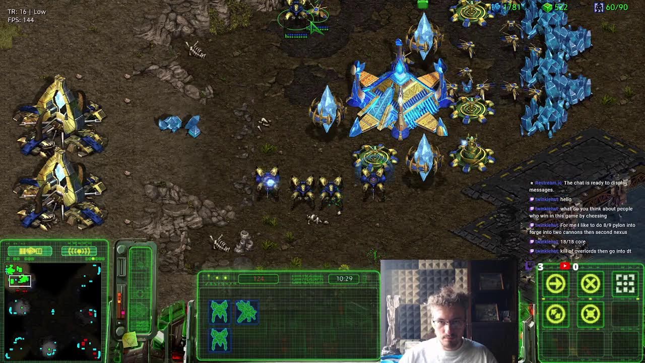 Mass Zerg practice vs. S rank Protoss