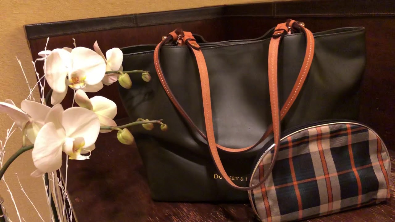 Dooney&Bourke: BOTD City Flynn