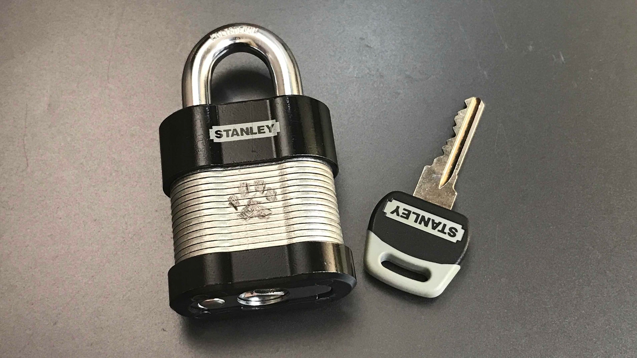 [451] Hermit's Stanley Challenge Lock Picked and Gutted