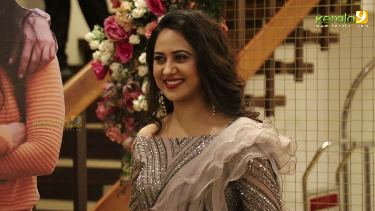 Malayalam Actress at Parvathy Nambiar Wedding Reception - Kerala9.com