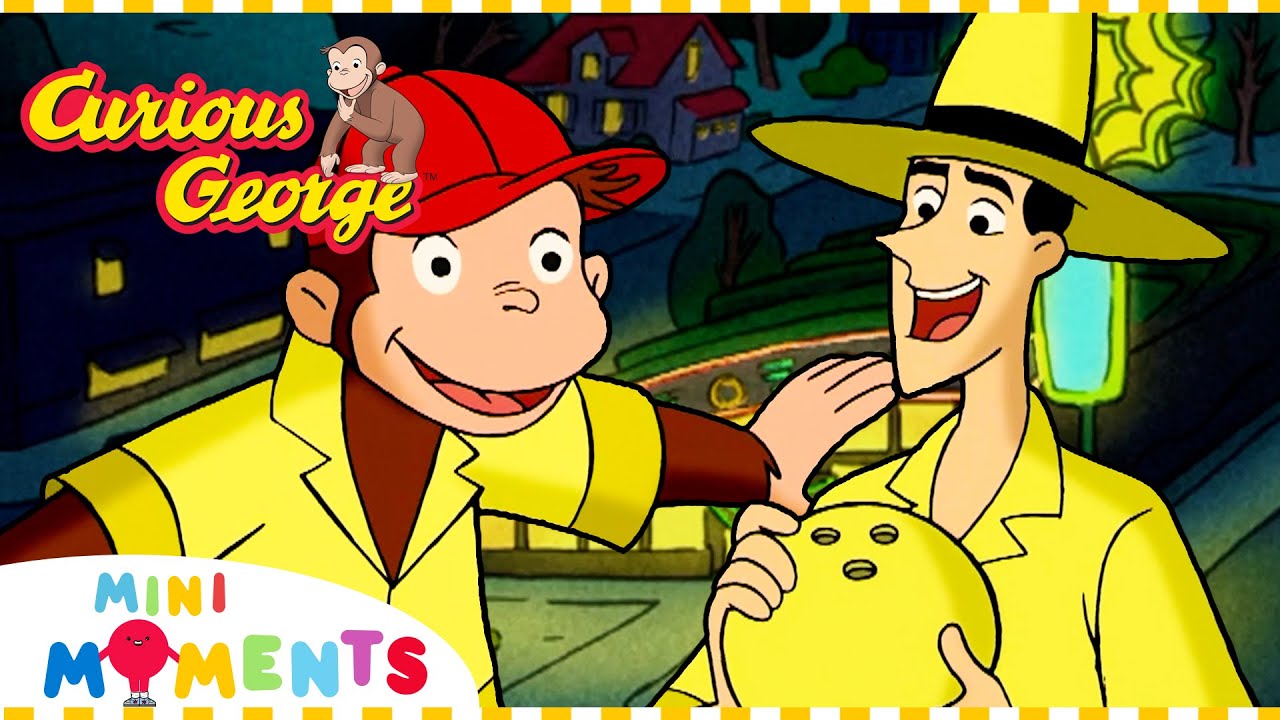Becoming A Bowling Champion! 🎳 | Curious George | Mini Moments