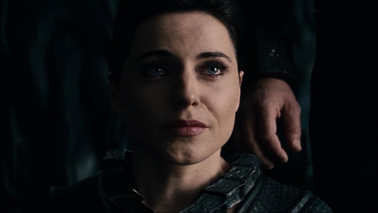 Kal-El on the ship Zod's | Man of Steel