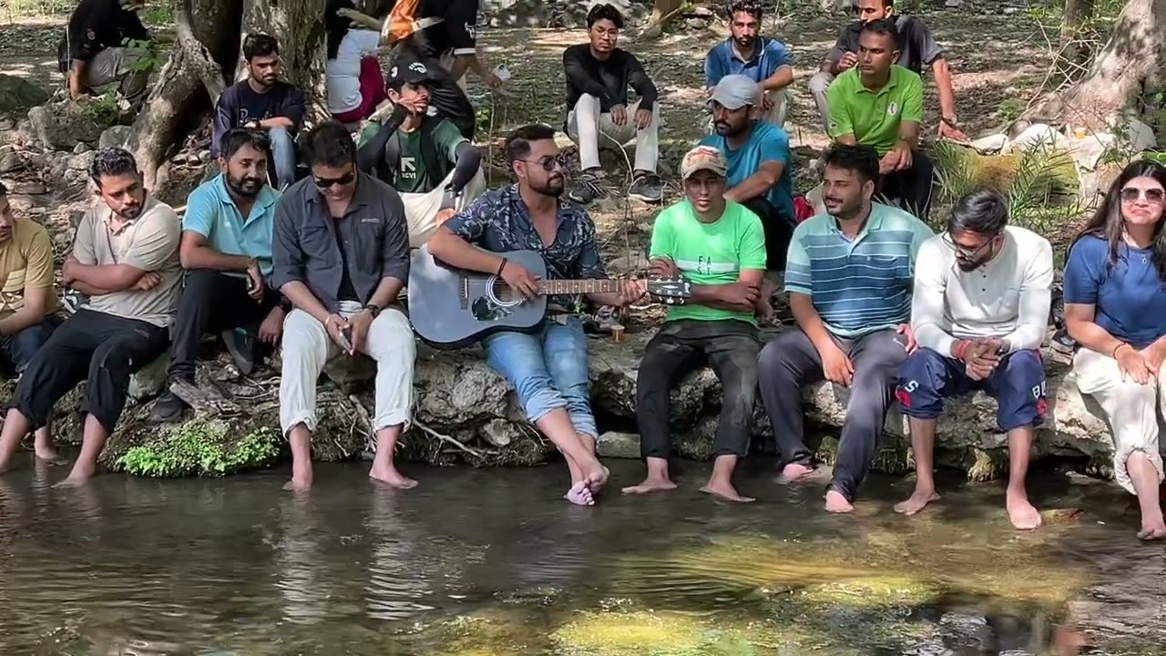 Trekking with friends songs || Trekking Song || Guitar Lyrics Music #Trekking #friends #adventure