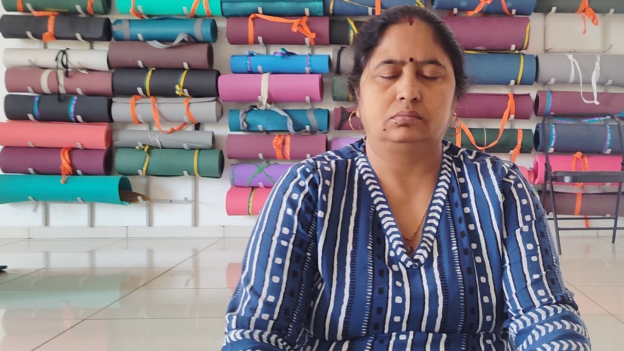 60 से अधिक उम्र में भी योग का आनंद उठाएं #योग #live