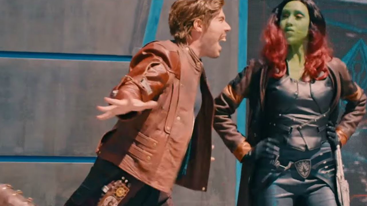 Disneyland Paris | Guardians of the Galaxy Awesome Dance-Off | Disney NL