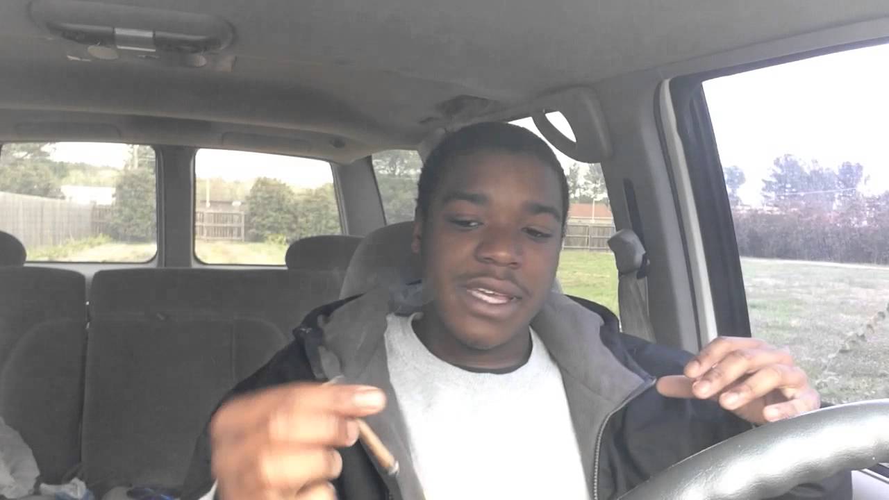 Smoking a Blunt (HOTBOX SOLO)