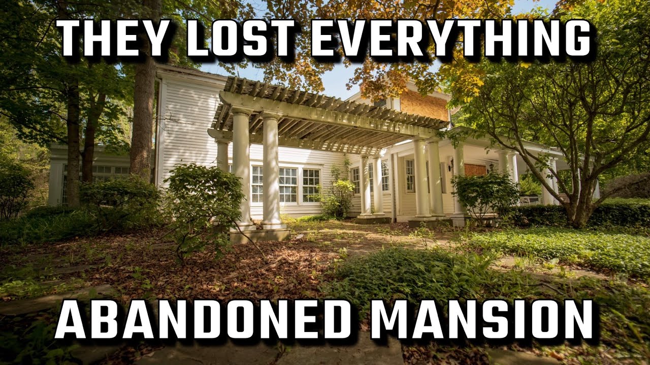 Million Dollar Abandoned Mansion in Illinois