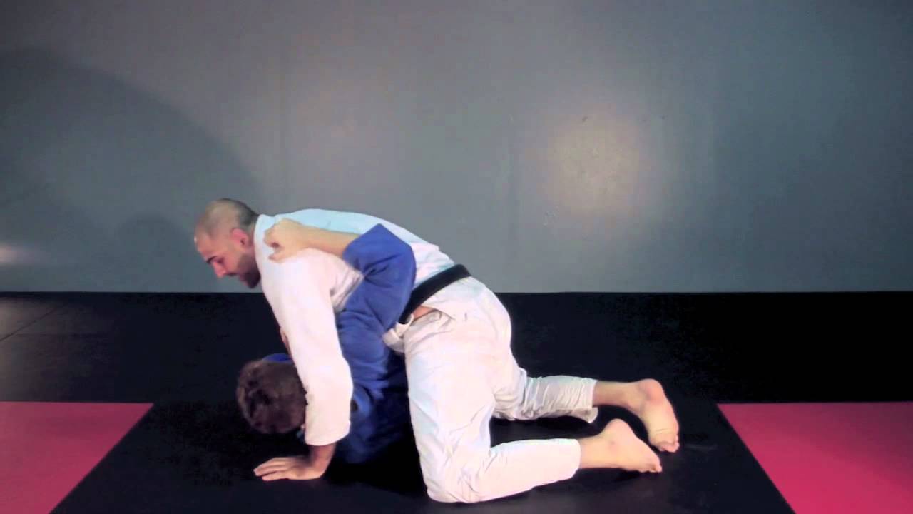 Side Control Submission Bow and Arrow Choke.mov