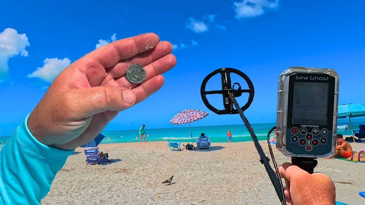 Rare Old Coins Found During an EPIC Beach Hunt!