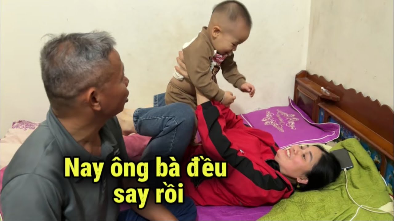 Coca Chê Ông Bà Nội Say Khướt Nên Không Muốn Ngủ Cùng 