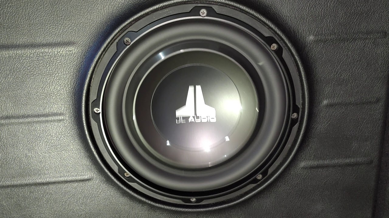 Test Sound 🔊 Bass I Love You with JL Audio W1v3