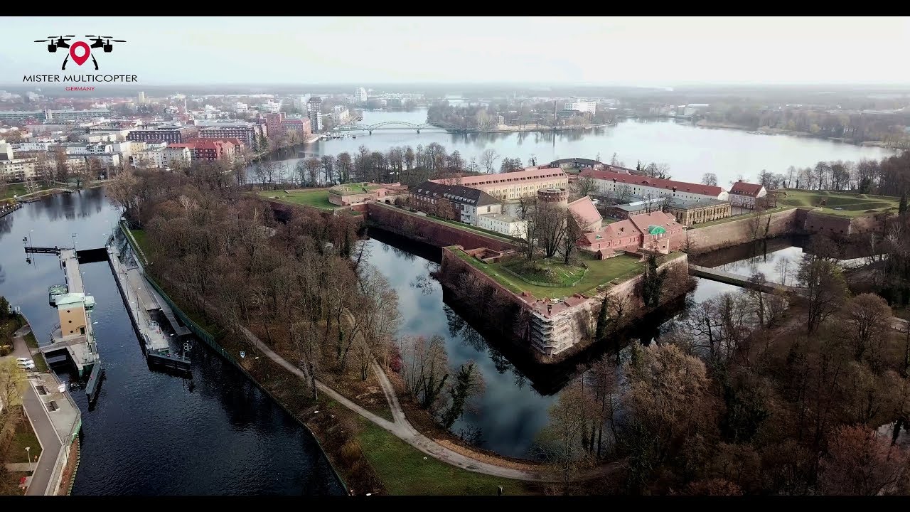 Drohne - Berlin - Dröhnen über Spandau