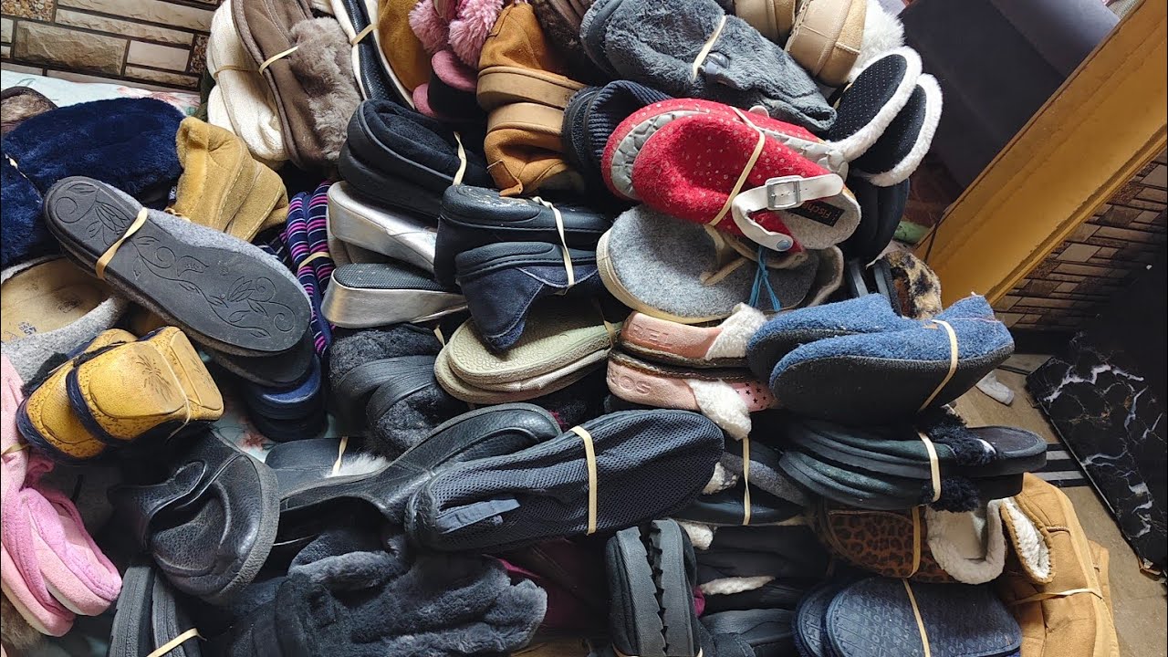 BRAND wala Maal . USA UK Spain Italy Germany. Totally branded Carpet Shoes.#shoes #brand 