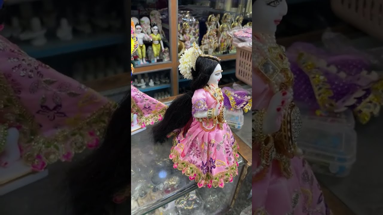 Holi special shringar with special. Dress/Ornaments @krishna_kunj #vrindavan 