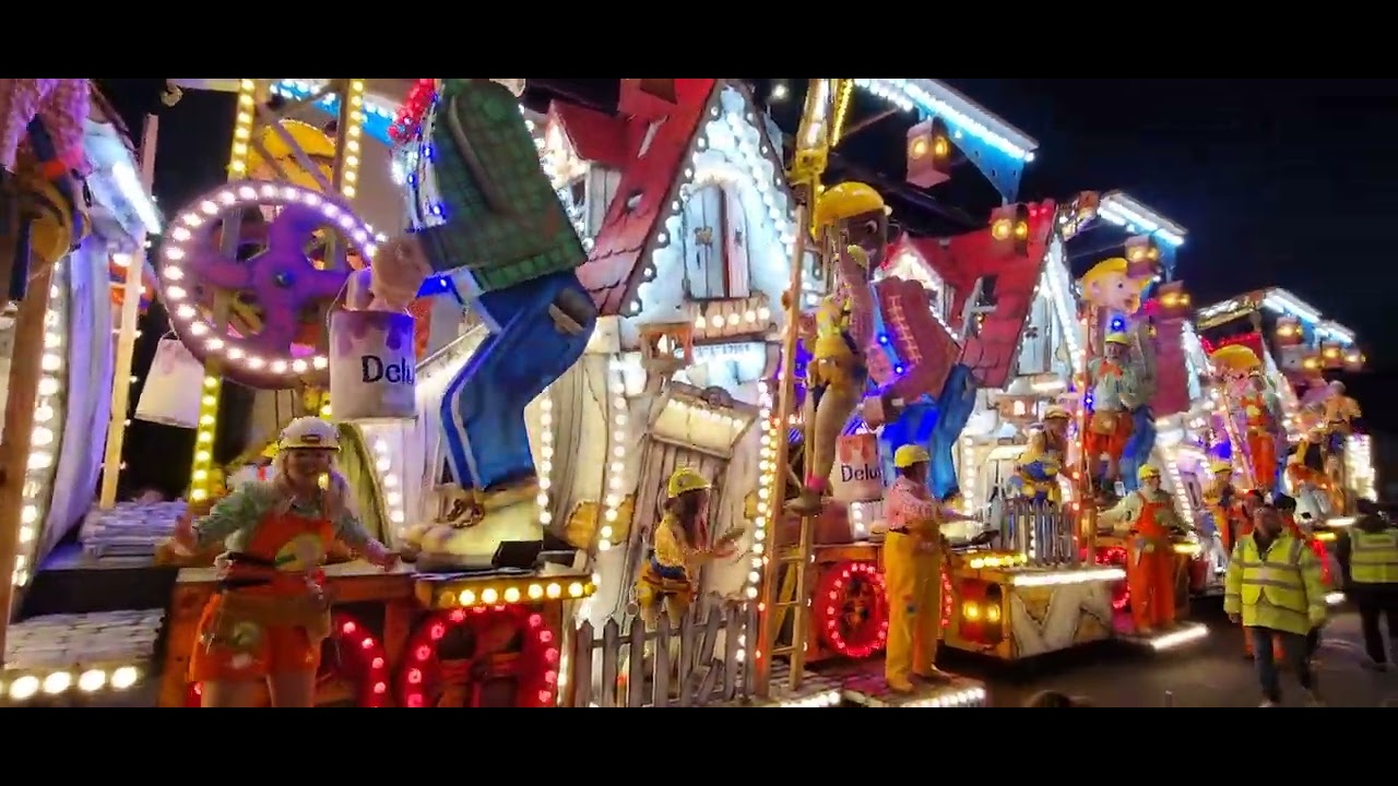 Griffens Carnival Club  - This Old House - Weston-Super-Mare Carnival 2023