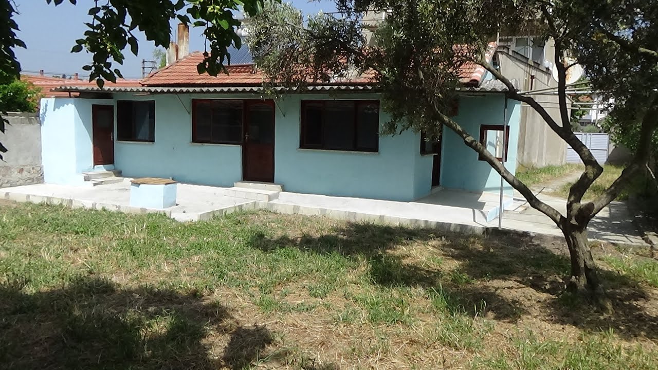 Satılık müstakil 328 m2 arsa içinde bahçeli ev-Gönen Sarıköy