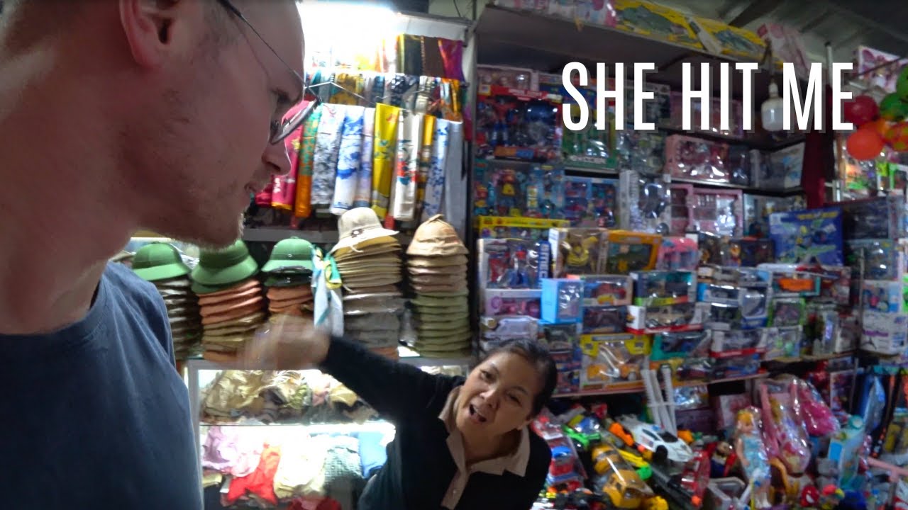 Strangers Offered Me the Peace Pipe in Vietnam 🇻🇳
