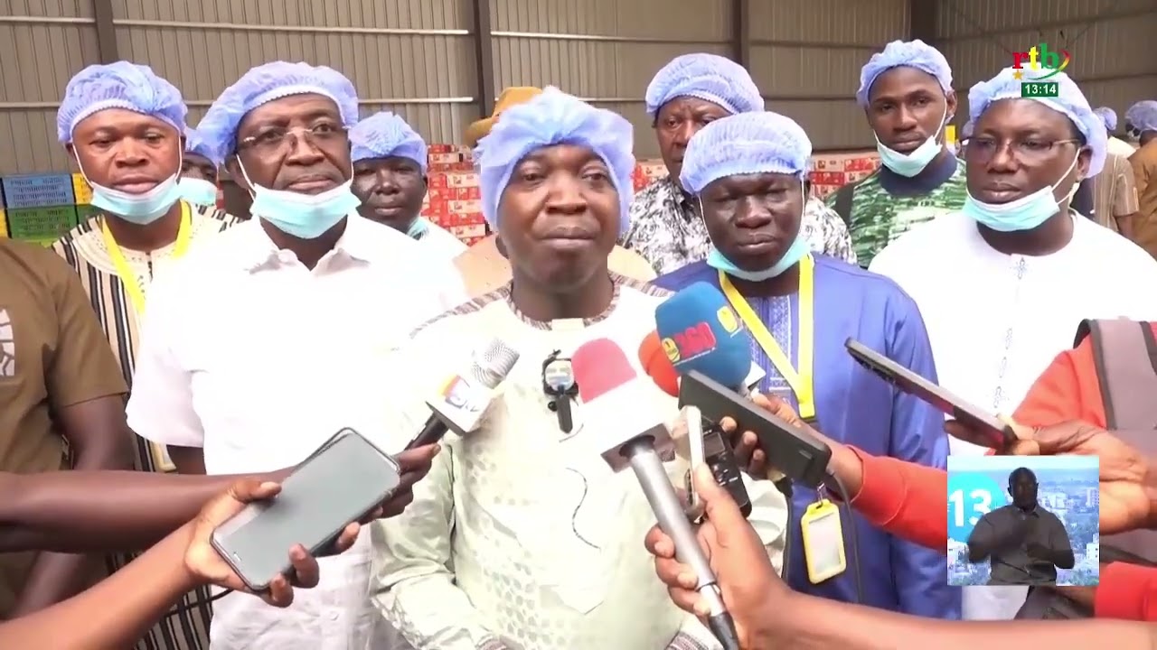 Une délégation de la CNAVC/ Houet en immersion à la Société burkinabè de Tomates (SOBTO)