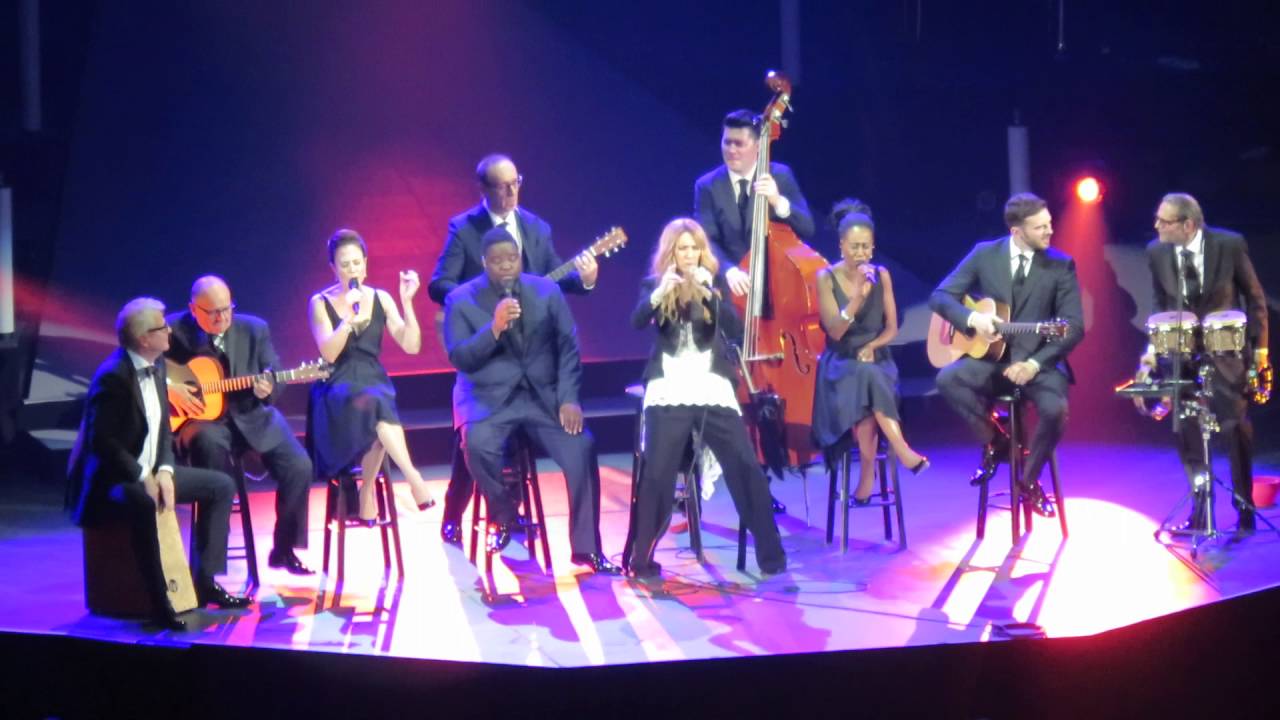 Céline Dion Medley - Live @ AccorHotels Arena, Paris - 03/07/2016 [HD]