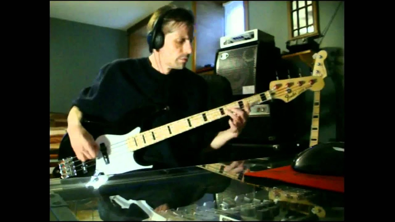 The Neville Brothers_Yellow Moon, Bass cover
