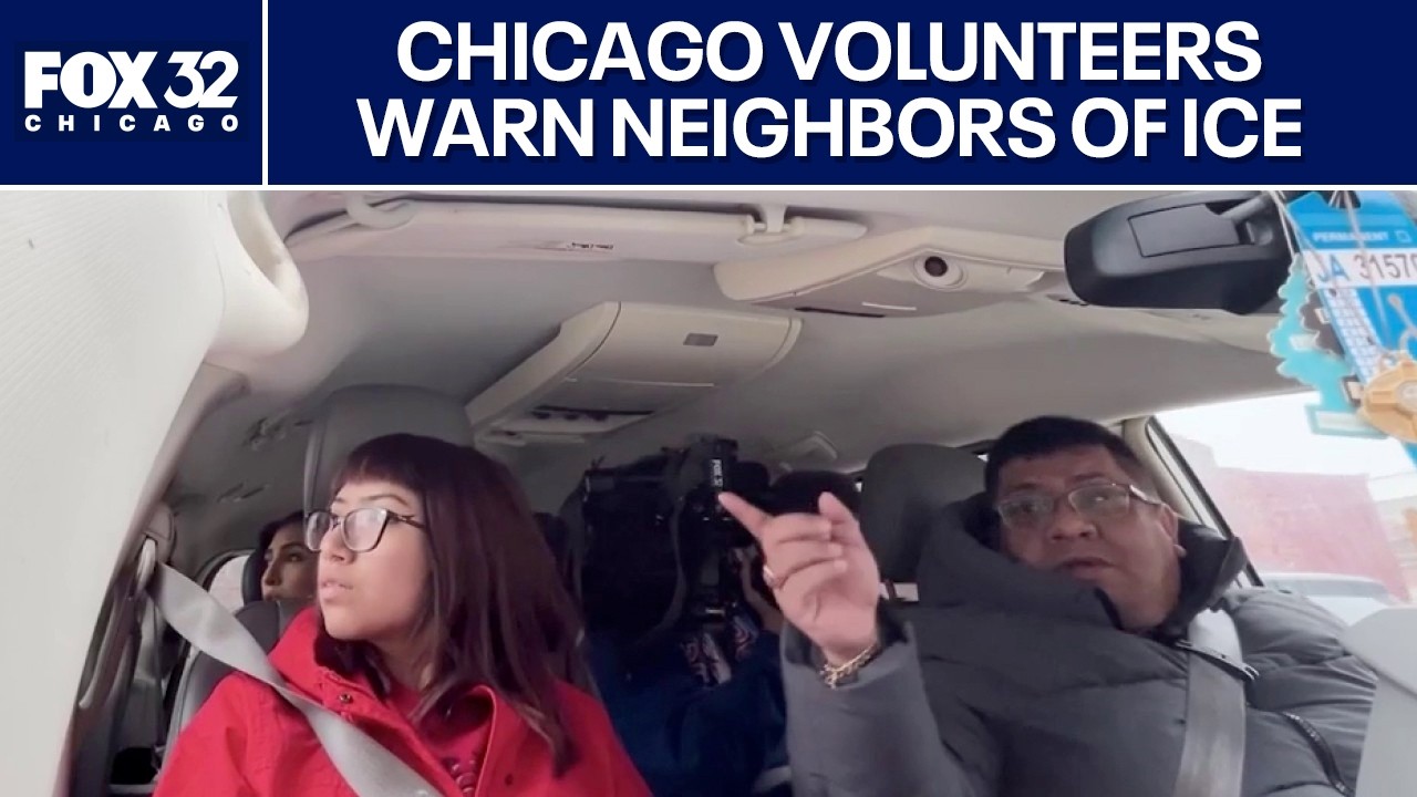 Chicago volunteers patrol streets, warning neighbors of ICE activity