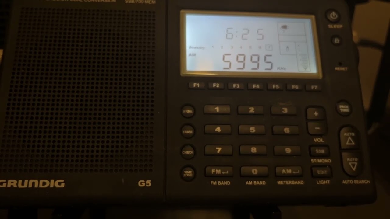 R. Mali - Music on 5995 KHz. Heard in Houston, Tx on Grundig G5 and 125 ft longwire. 