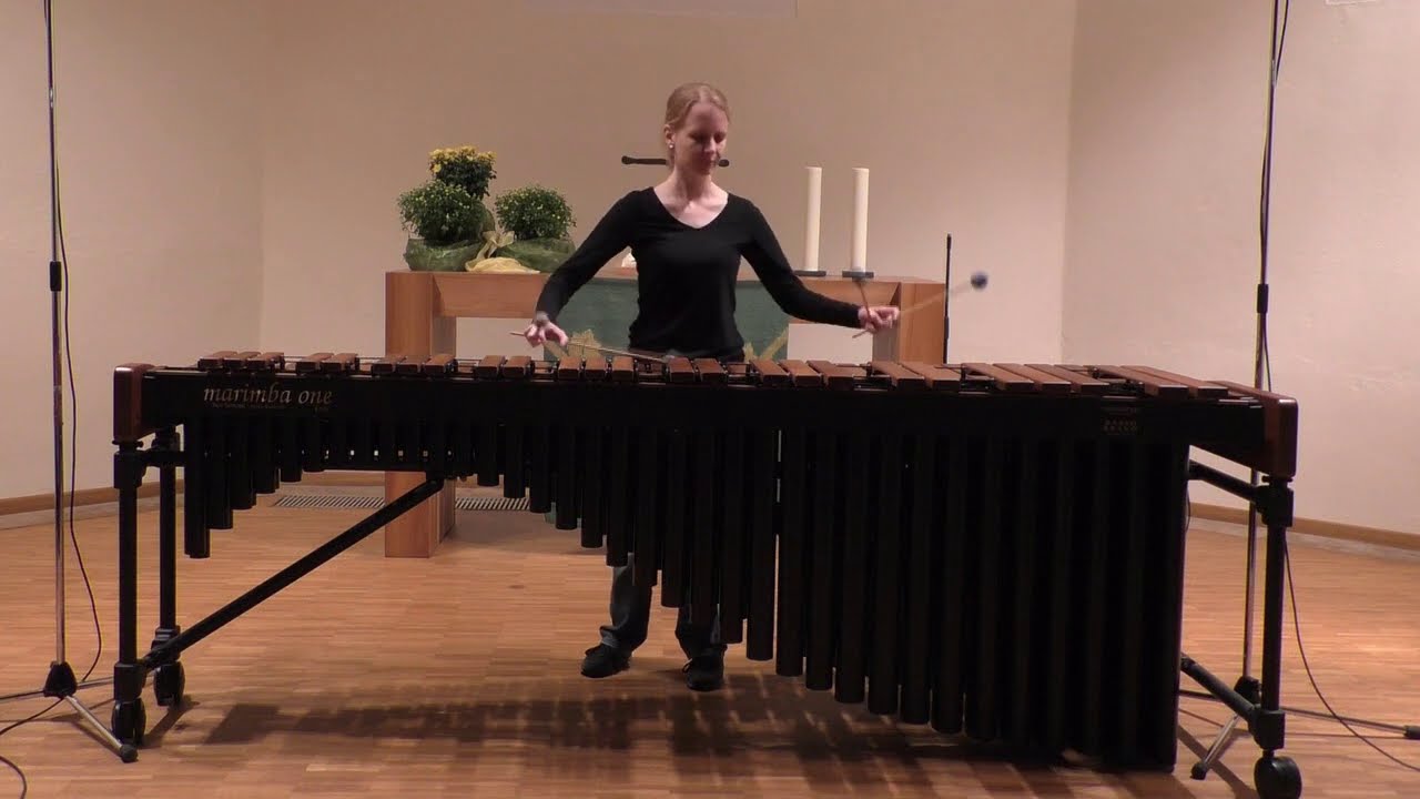 Eckhard Kopetzki: Two Etudes for Marimba - La Valse, Anja Goller, Marimba
