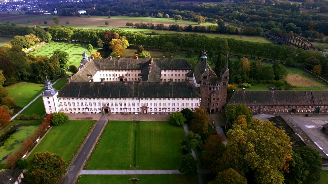 Flying over Schloss Corvey (Germany)