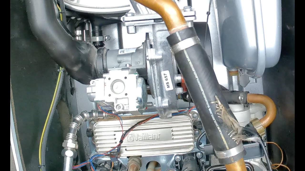 Vaillant EcoTec Pro - How To Change / Upgrade The Flow & Return Pipes | Leaking Pipes Inside Boiler?