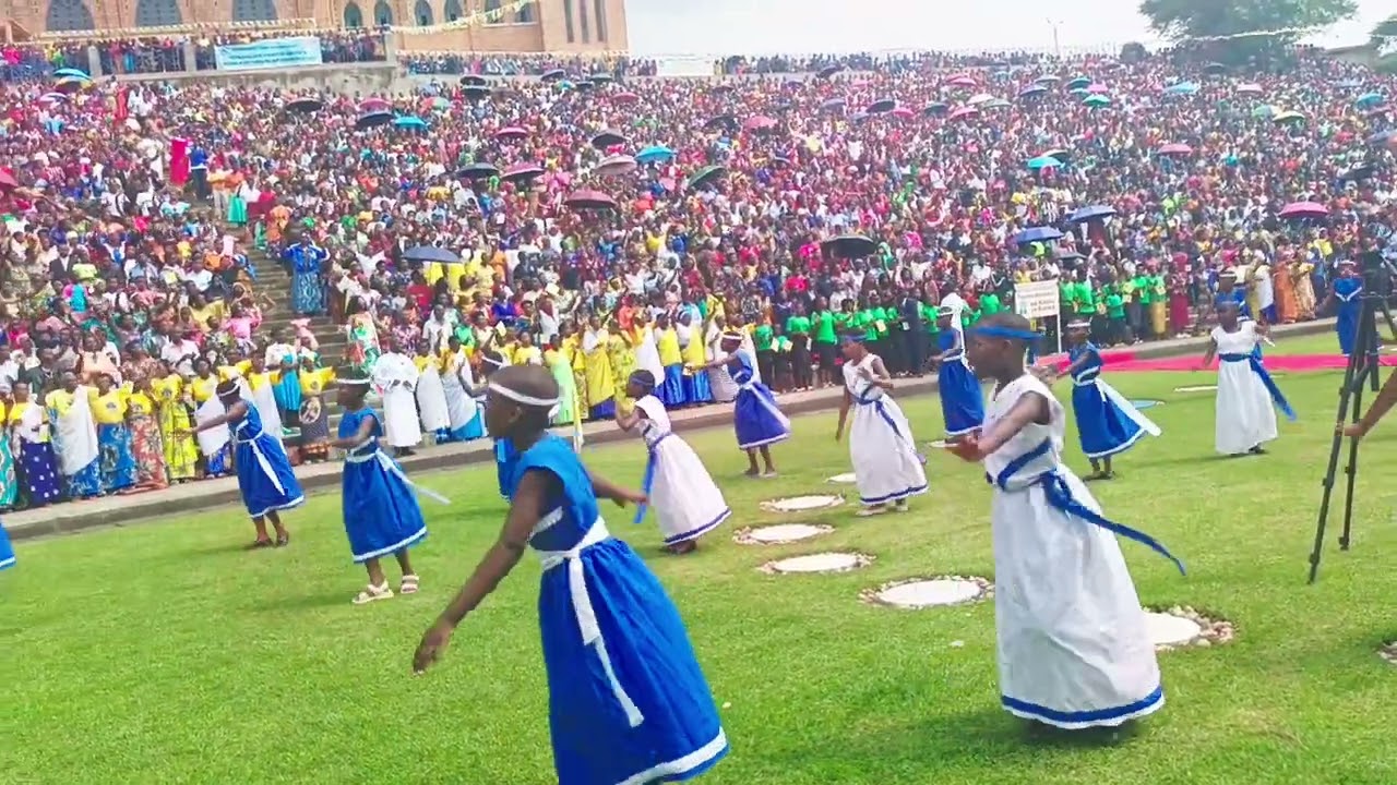 Umunsi mukuru wa Diyosezi wari uhimbaje pe!!