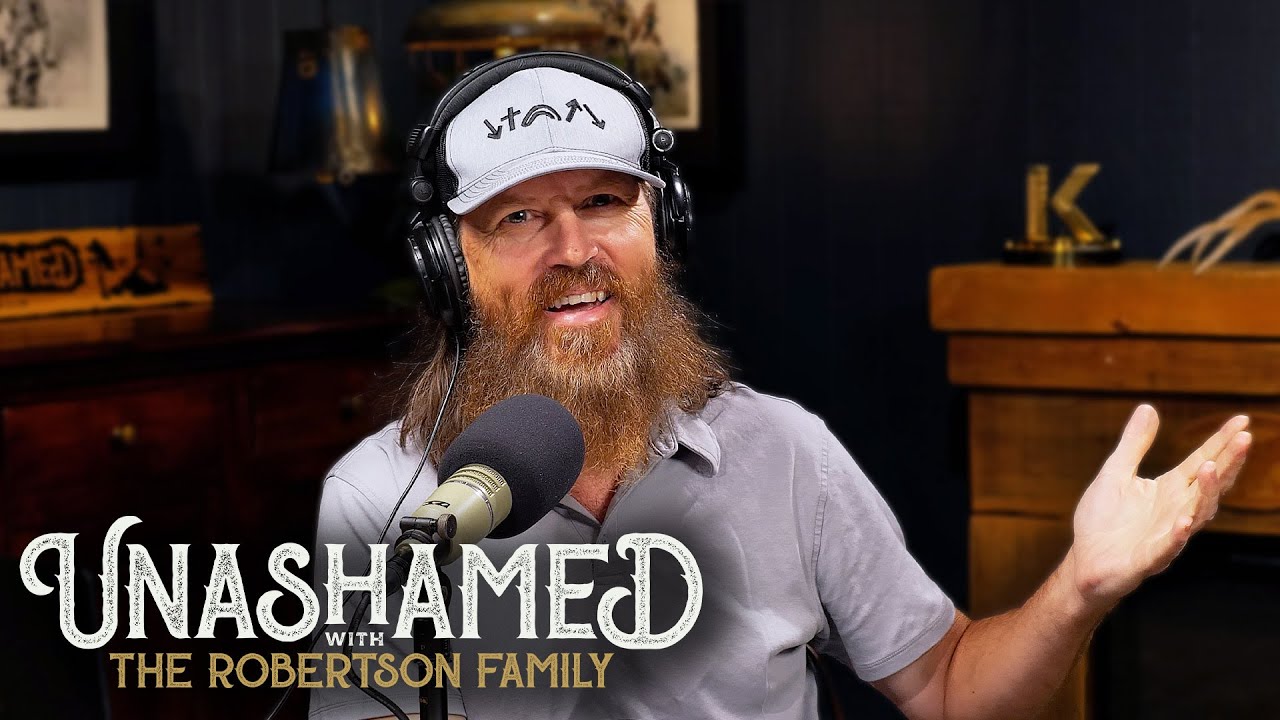 Jase Shows His Age in Some Embarrassing Ways & What Does ‘Perfect Love’ Even Mean? | 1130