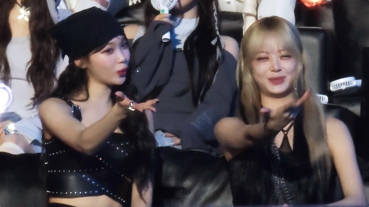 [FANCAM] 240106 LE SSERAFIM’s Reaction to SAKURA & YUNJIN's Interview at the 38th Golden Disc Awards