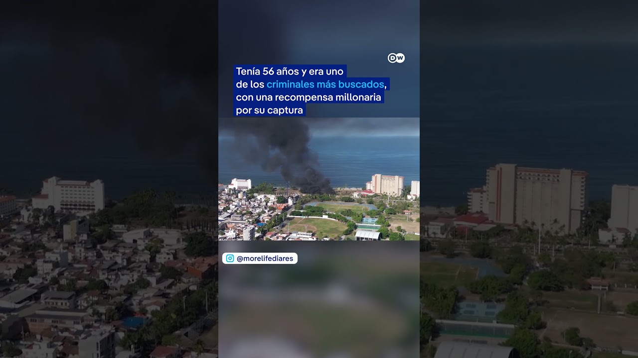 Columnas de humo en Puerto Vallarta por ola de violencia del narco tras muerte del capo m&aacute;s buscado