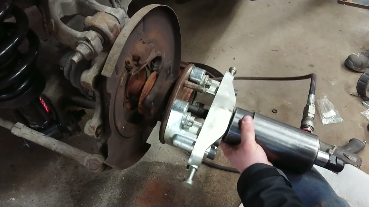 Trouble pressing out rusted axles?