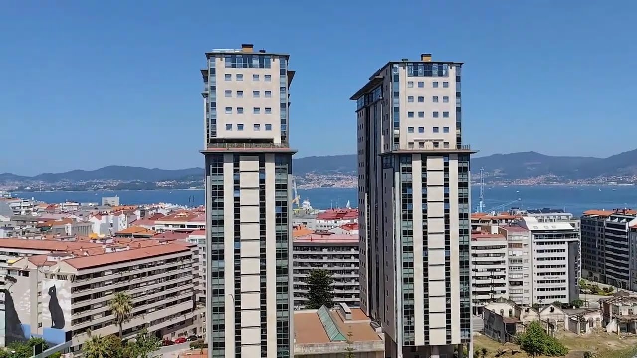 Vigo a cidade, mais cosmopolita da Galiza - Espanha.