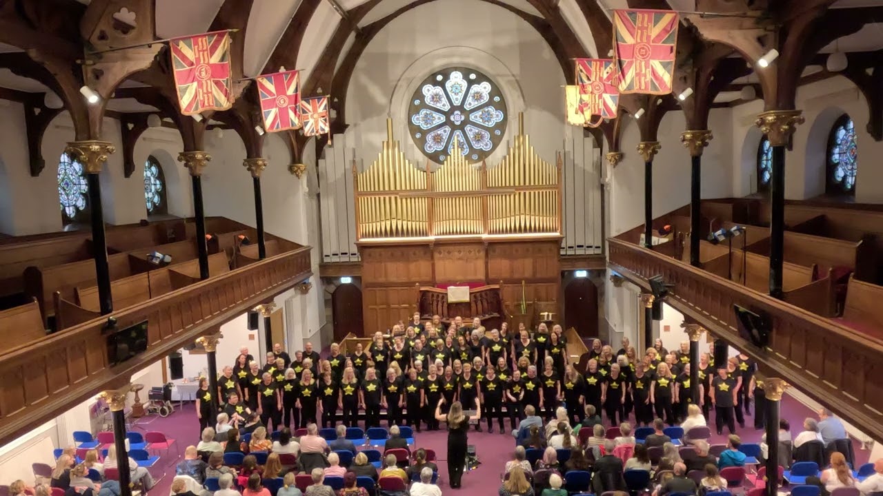 Roll With It - Rock Choir Perth, Scotland