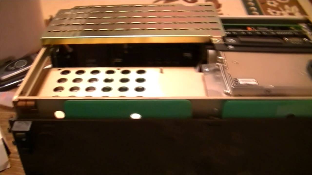 Retro Computing: Dolch PAC 486 Lunchbox Formfactor PC tour & teardown