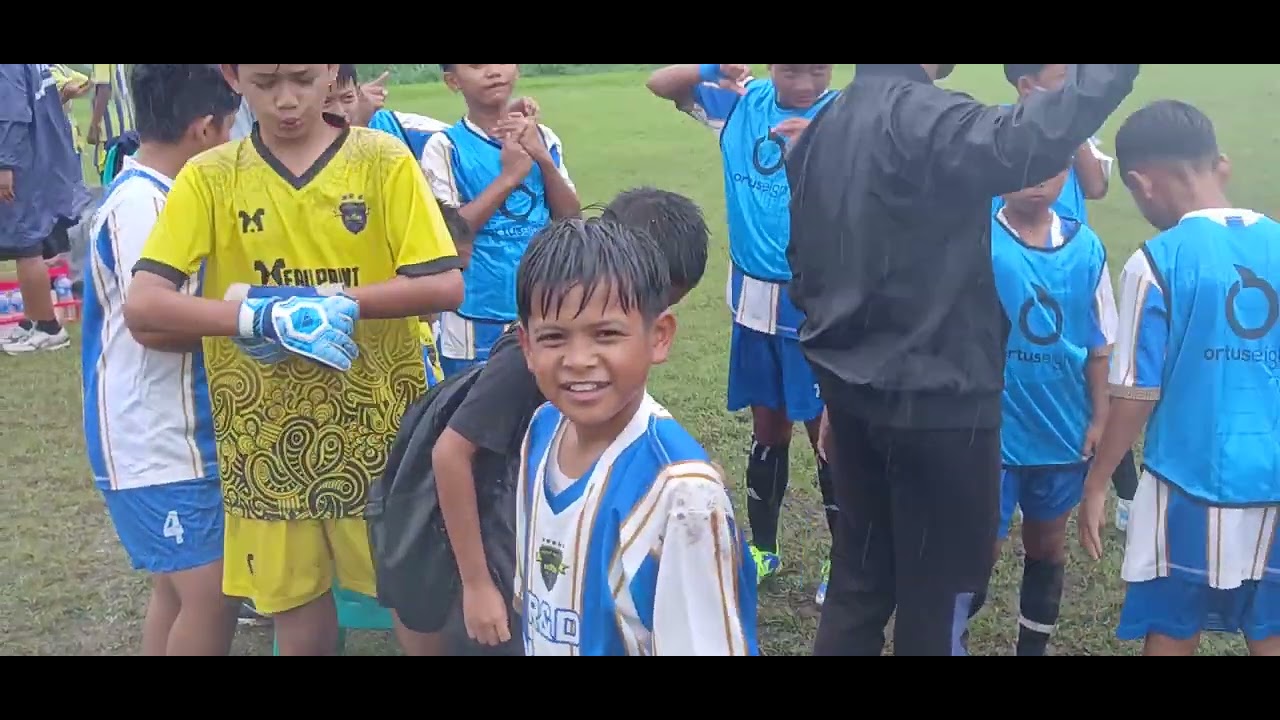 SSB SAYAP WALLET PUTIH U12 VS SSB ROGERS U12