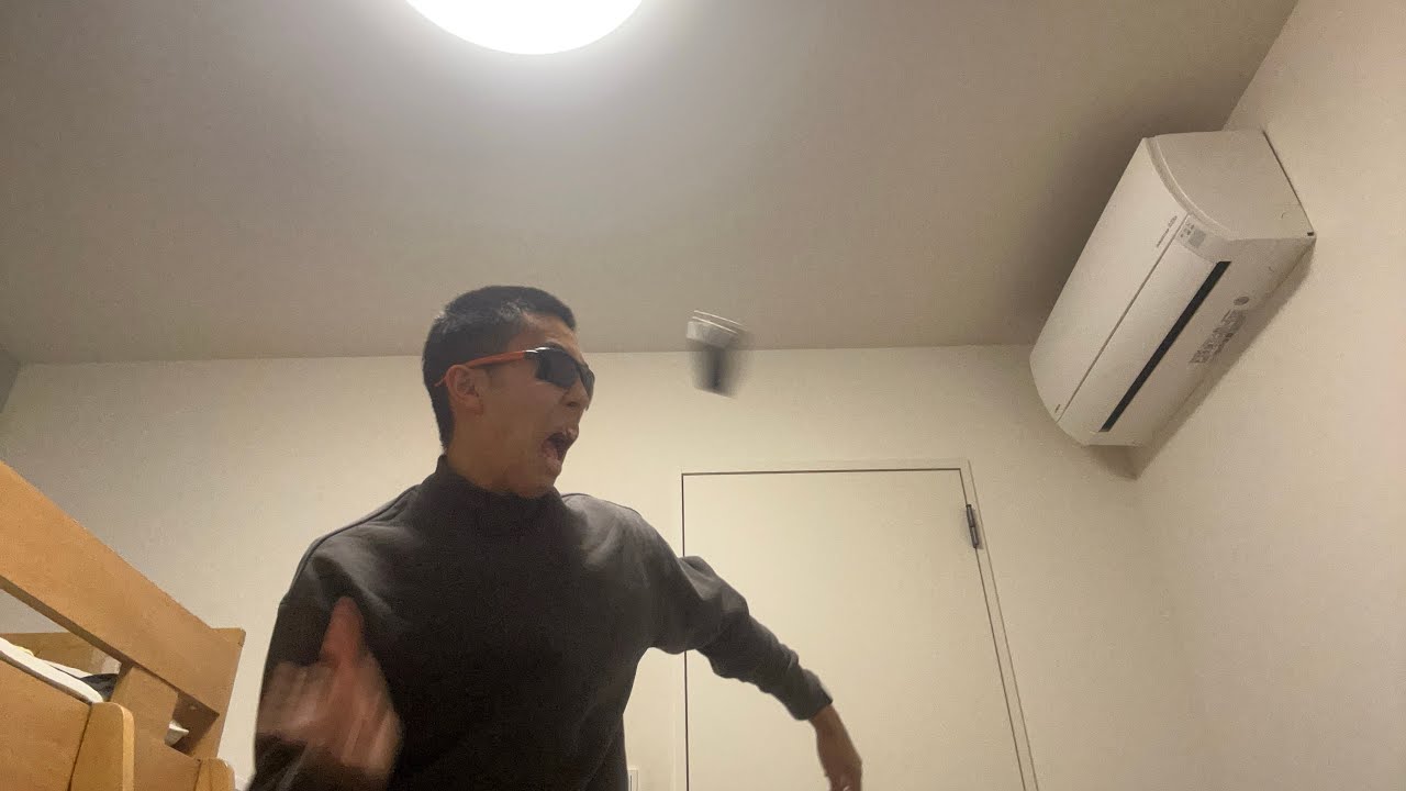 【高くても安くても扱いは丁寧に】結局どんな物でも大事に扱わなければならないんだと改めて思った。（高いものはなかなか買えないから大事にしろ、安いものは特に壊れやすいから大事にしろ）