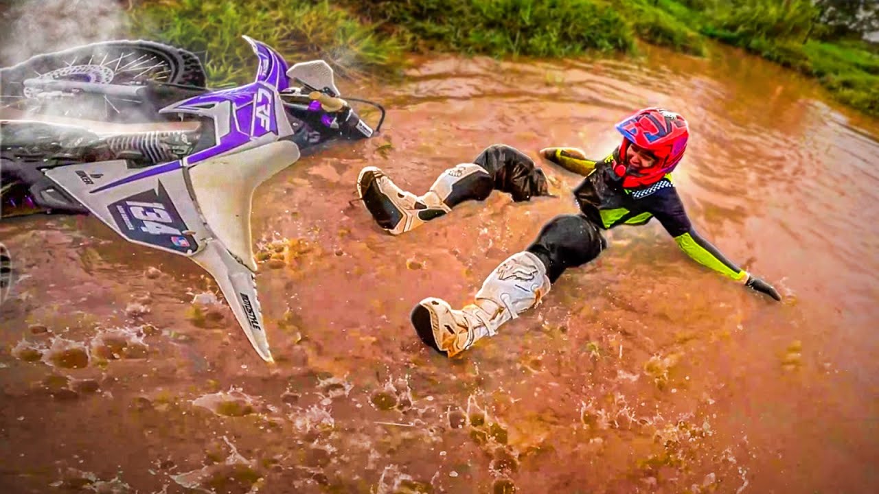 FIZ UMA TRILHA NIVEL HARD DE MOTO NA FAZENDA