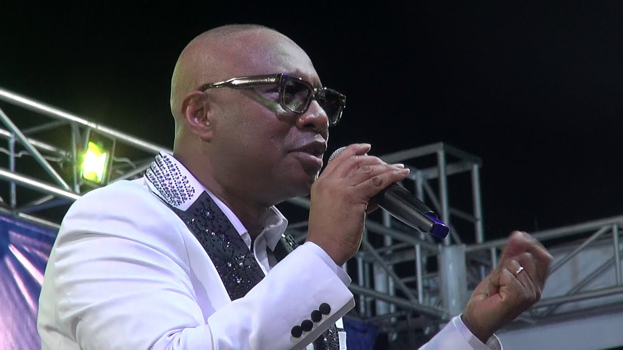NEW YEAR'S EVE 2024 AT NOOM WITH ARTIST SEKOUBA BAMBINO. @SIRANKATV / @457tvguinée