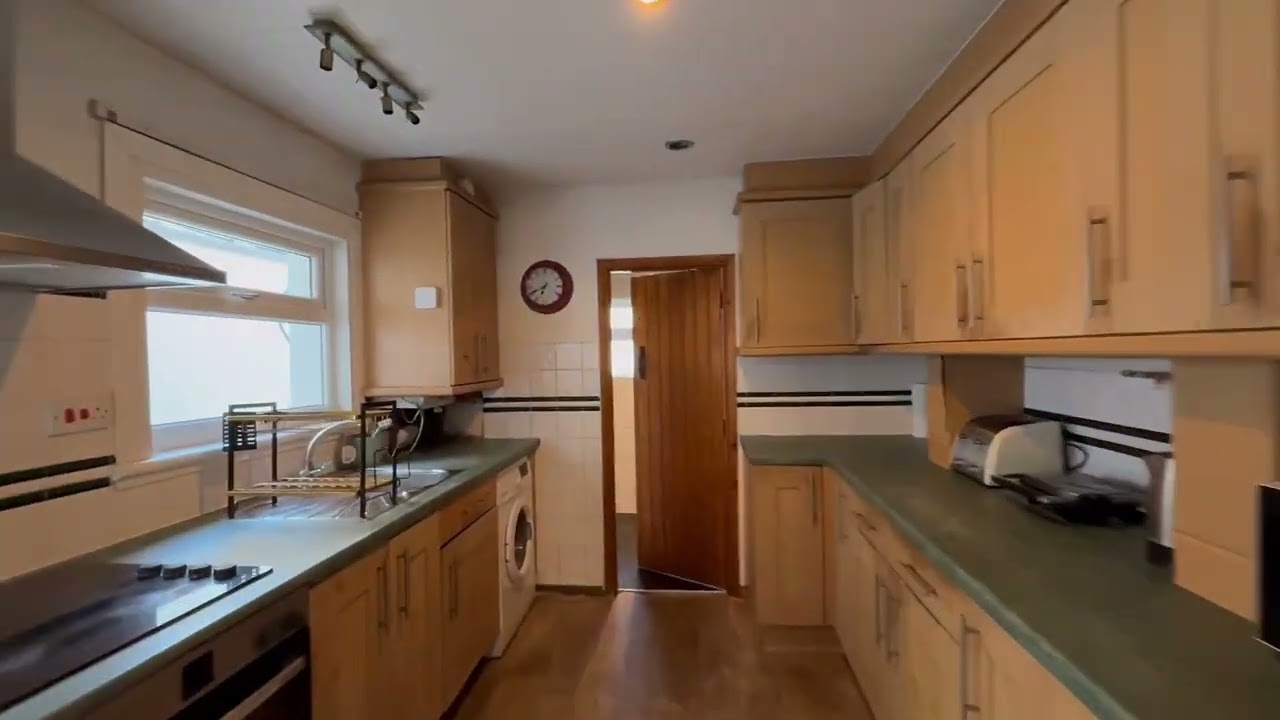 3 Bedroom House For Sale in Hackney - London E9