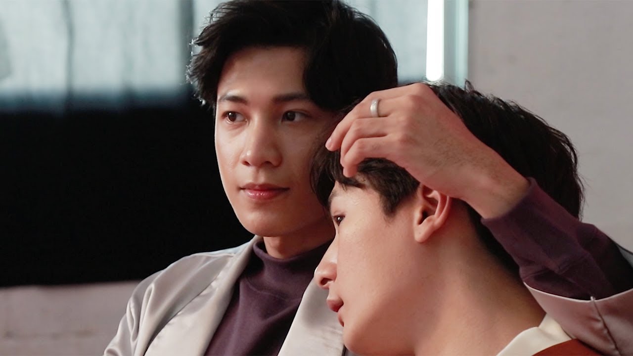 KISSING 3 CLOSER | Behind The Scenes