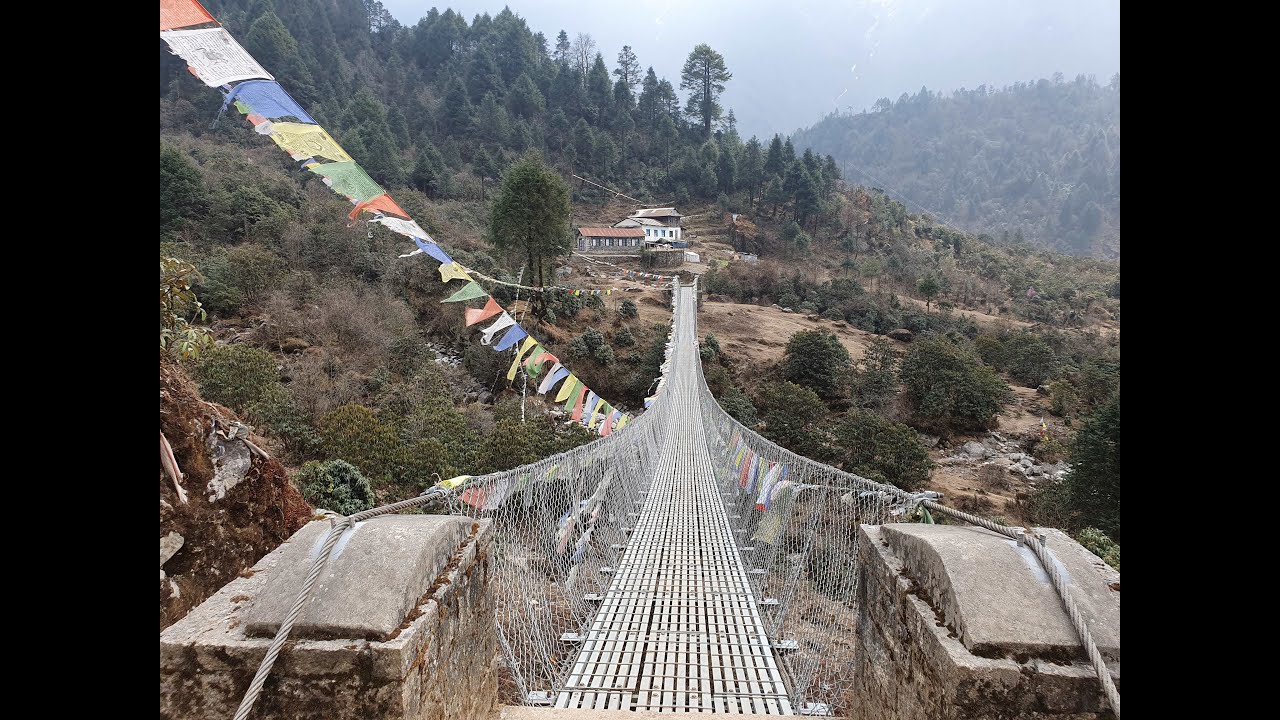 Running around in and outside of Lukla for acclimatization!