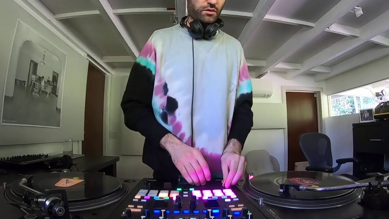 A-Trak Streaming Live: Underground 90s Rap set