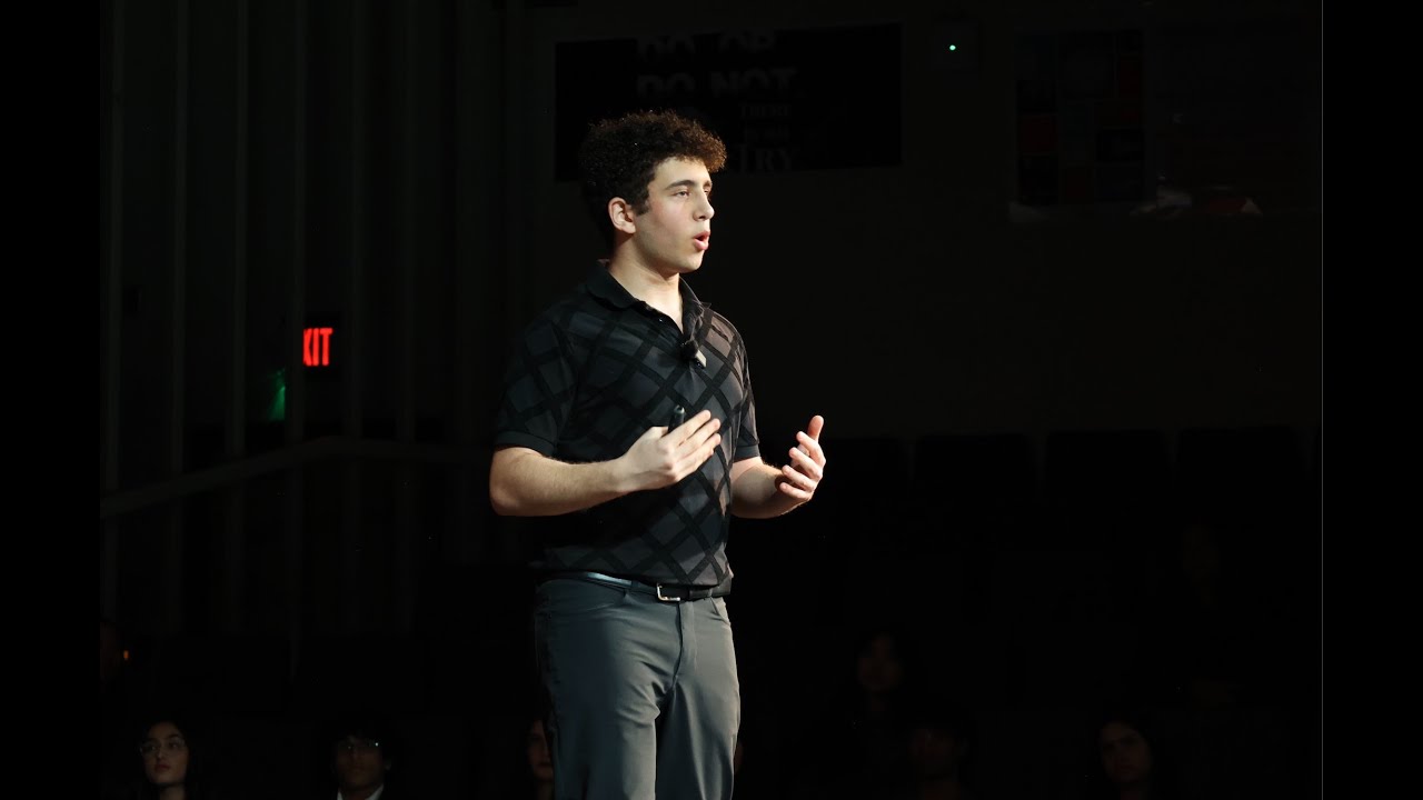 Радикализация в вашем кармане | Джордж Ханна | TEDxOlathe North HS